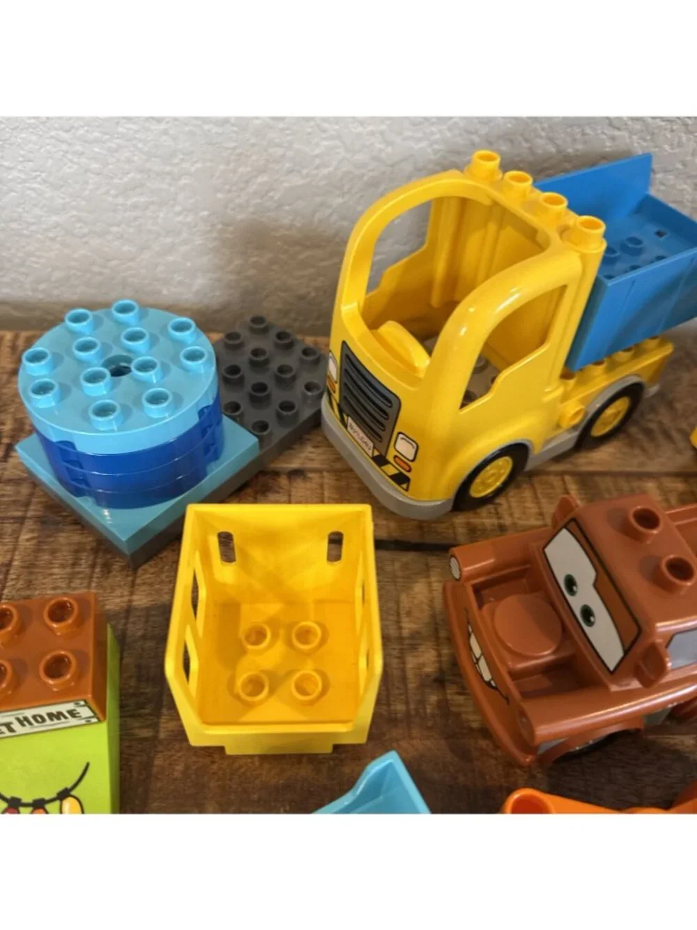 Lego Duplo Lot 25 Specialty Random Pieces  Disney Cars Construction Paw Patrol